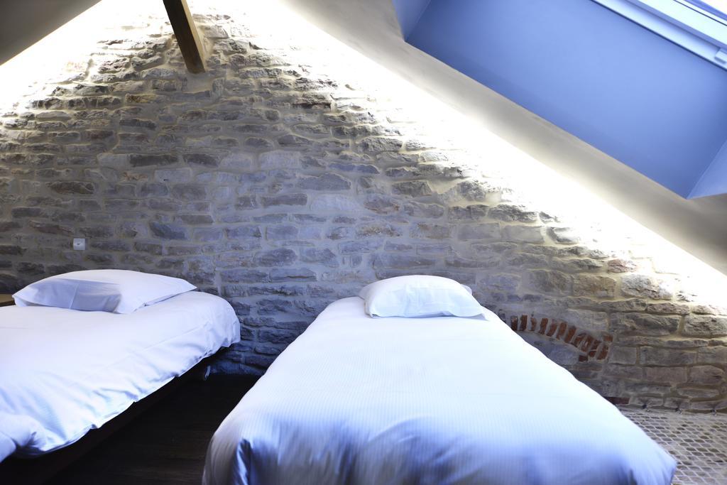 Aux Terrasses Hotell Tournus Rom bilde