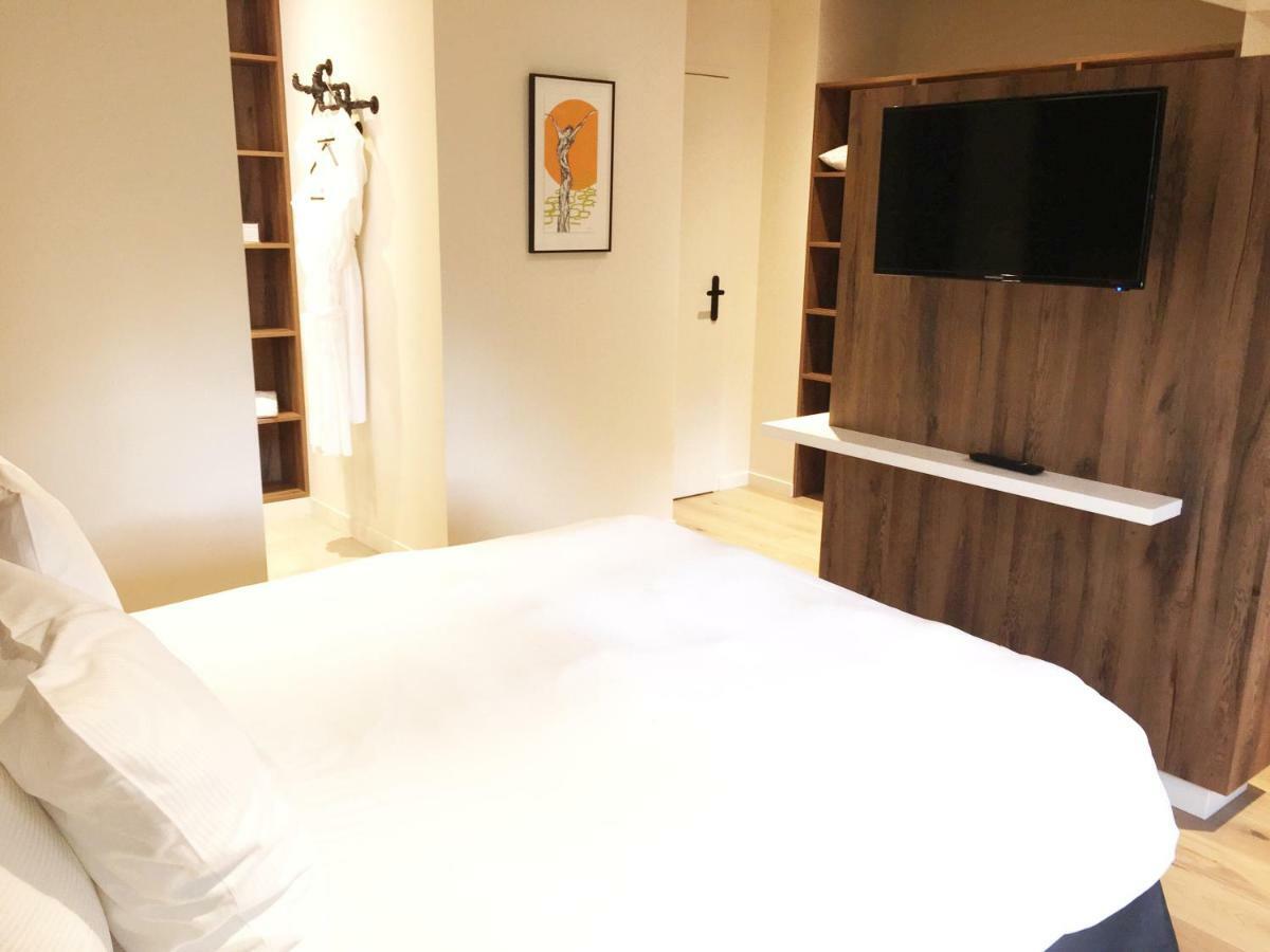 Aux Terrasses Hotell Tournus Eksteriør bilde